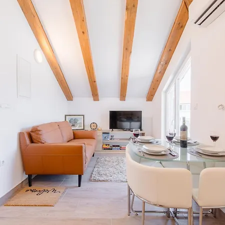 Angela Apartment